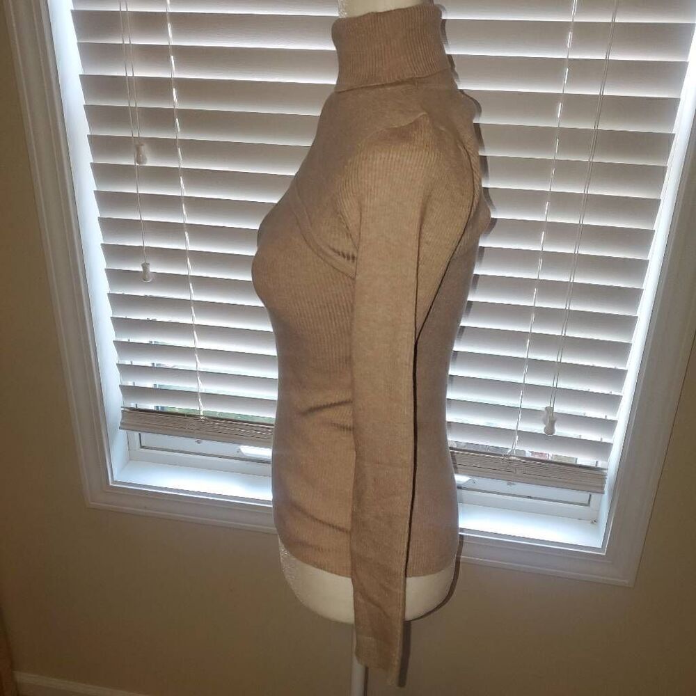 NWT Pretty Garden Tan Stretchy Highneck Sweater -Size Small - Picture 2 of 7